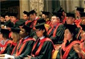 بررسی ضوابط و مقررات پوشش دانشجویان در دانشگاههای مطرح دنیا