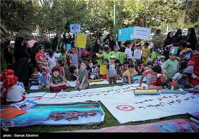 Iranian Children Voice Sympathy with Gaza Children