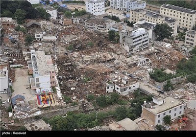 زلزال الصین یسفر عن مصرع اکثر من 400 شخص واصابة الکثیر بجروح