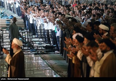 اقامه نماز جمعه تهران به امامت حجت الاسلام کاظم صدیقی امام جمعه موقت تهران