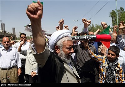 راهپیمایی نمازگزاران جمعه تهران در اعتراض به جنایات رژیم صهیونیستی در غزه