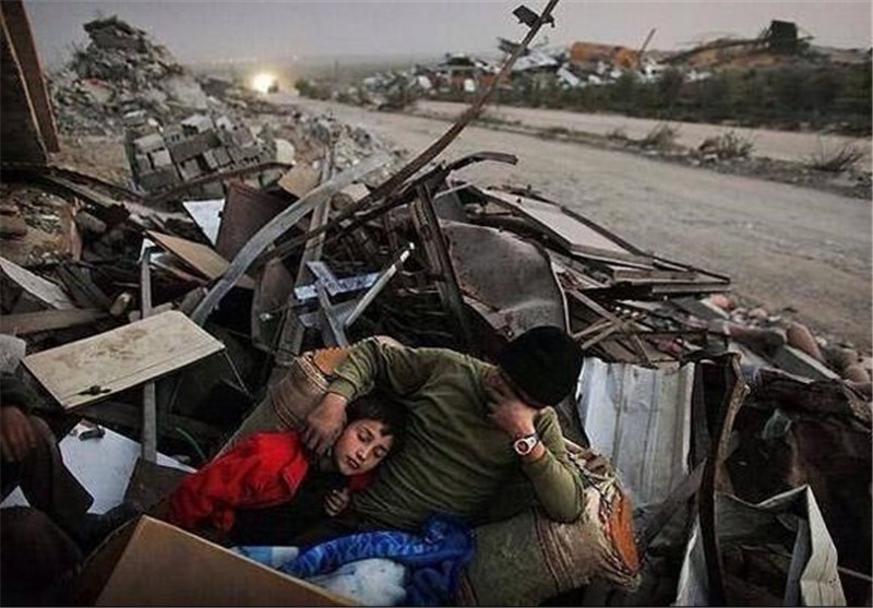 زندگی همچنان در ویرانه‌های غزه جاری است+تصاویر