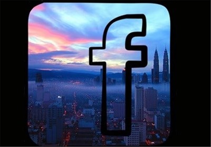 زاکربرگ: فیس بوک قرار نیست جذاب باشد