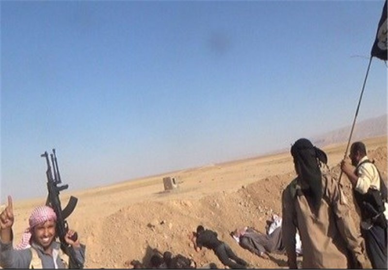 تفریح یک داعشی در سد موصل