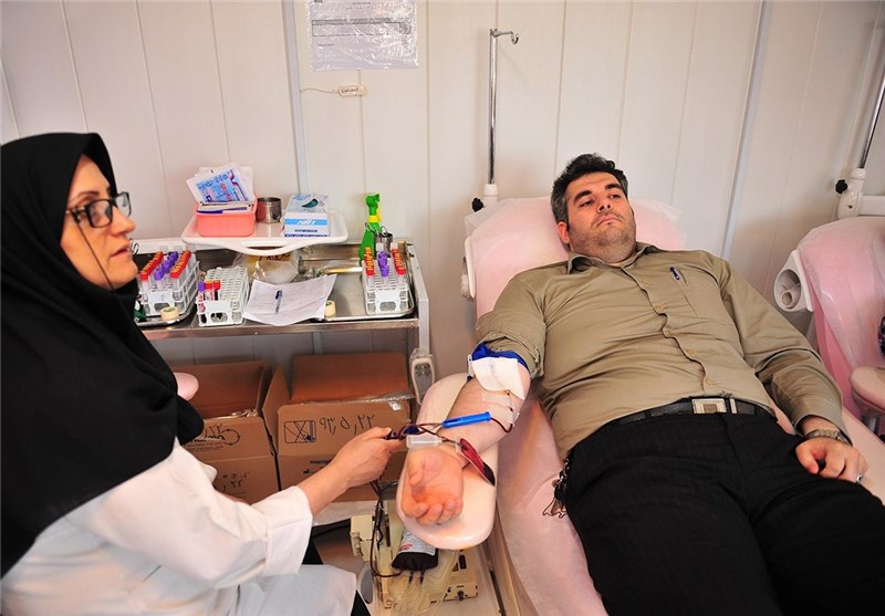 گلستانی‌ها در شب قدر 309 واحد خون اهدا کردند
