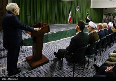 Iranian Ambassadors, Diplomats Meet Leader in Tehran