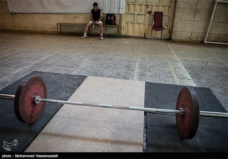 حضور گودرزی و هاشمی در رقابت رکوردگیری وزنه‌برداران ملی‌پوش