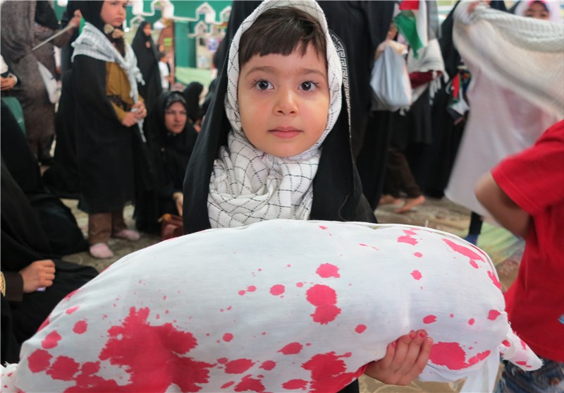 اجتماع بزرگ مادران و کودکان کرمان در گرامیداشت کودکان شهید غزه + تصاویر