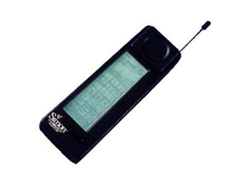 اولین گوشی هوشمند دنیا به موزه رفت + عکس