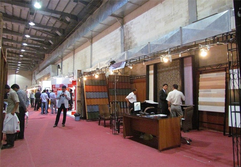 نمایشگاه فروش رایانه و مبلمان مدرن در اصفهان آغاز به‌کار کرد
