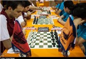 تیم شطرنج تربیت قم و دانشگاه آزاد تهران به تساوی دست یافتند