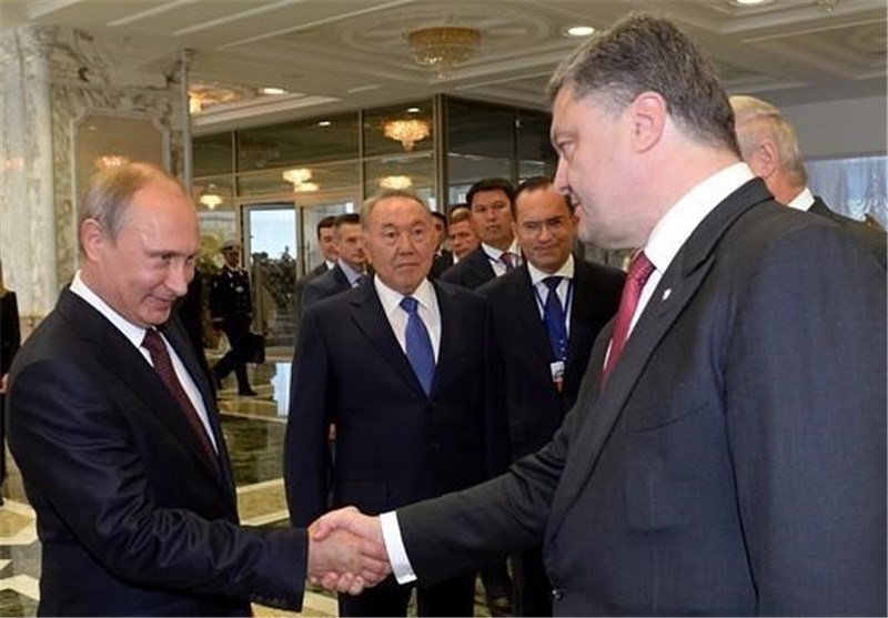 Putin, Poroshenko Discuss Measures to Restore Peace to East Ukraine