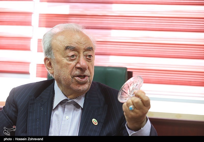 وزیر پیشنهادی اقتصاد 4 سال وقت دارد سهم ایران از اقتصاد جهانی را افزایش دهد