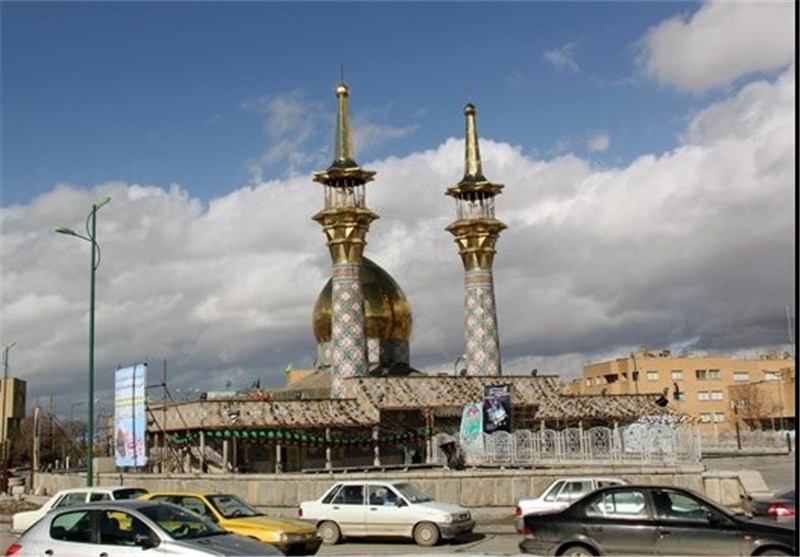 صحن امامزاده محمد خمین تا هفته آینده تکمیل می شود