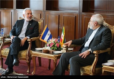 Iran, Nicaragua's Foreign Ministers Meet in Tehran