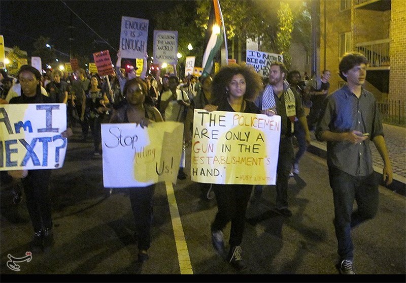 تظاهرات بزرگ ضدنژادپرستی سیاه‌پوستان در واشنگتن + فیلم و عکس