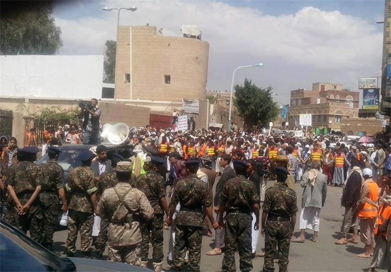 الحیات: هادی با شروط الحوثی‌ها برای حل بحران یمن موافقت کرده است