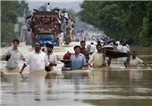 سیل ناشی از باران‌های موسمی مناطق بزرگی را در شهر کراچی فرا گرفت