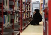 سرانه شاخص کتاب در کتابخانه‌های اصفهان، نیم جلد است