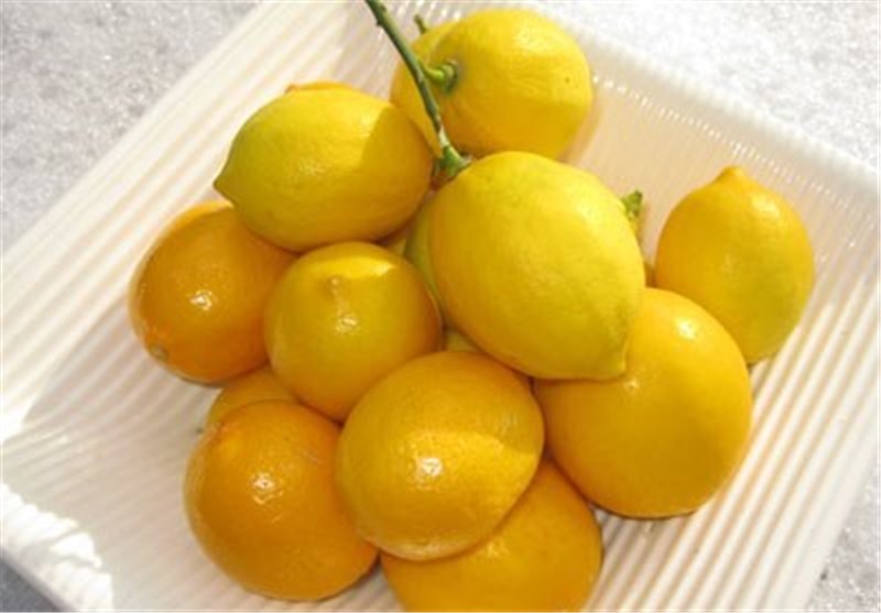 با مصرف این میوه‌ها تب خود را کاهش دهید