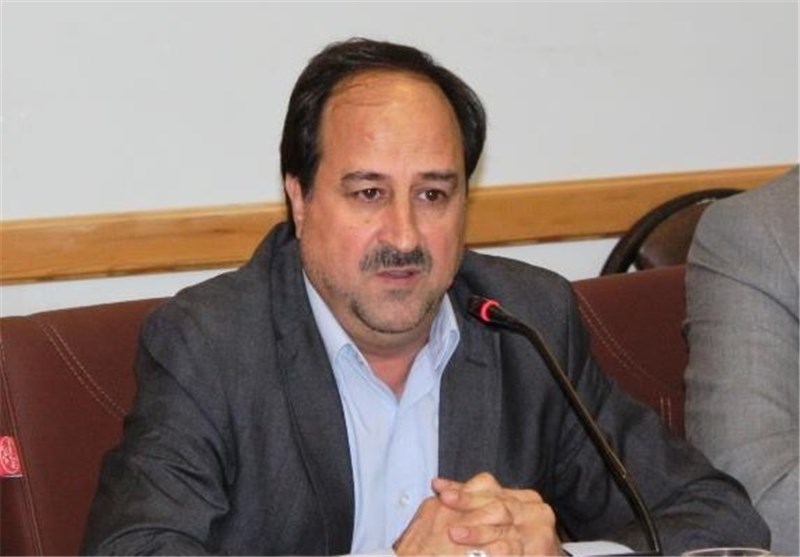 قوانین اقتصادی به نفع تولیدکنندگان وضع شود