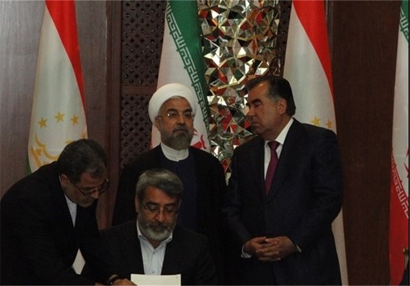 ایران و تاجیکستان تفاهم‌نامه همکاری در زمینه مبارزه با قاچاق مواد مخدر امضا کردند
