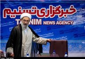 امام(ره) تذکرات تندی به موسوی و کروبی داشتند