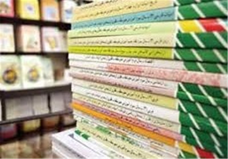 پایین‌ترین ساعات آموزش و حجیم‌ترین کتاب‌های درسی در مدارس ایران