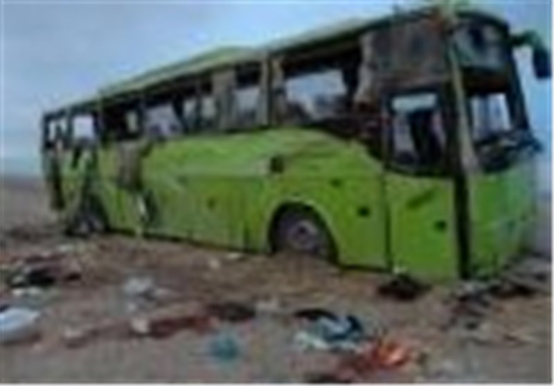 واژگونی اتوبوس شیراز- زاهدان در فهرج 7 کشته و مجروح برجای گذاشت