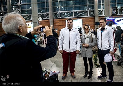 Iran Wrestling Team Returns Home