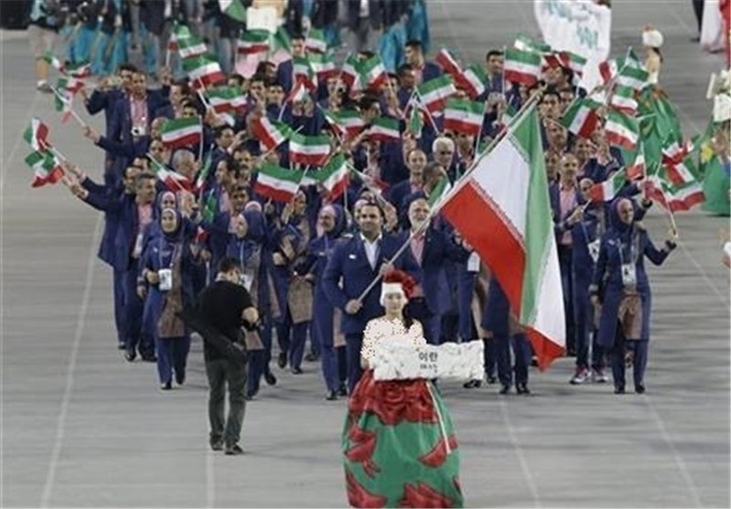 کاروان ایران با پرچمداری سلیمی رژه رفت