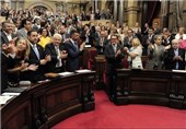 پارلمان کاتالونیا قانون همه پرسی استقلال را تصویب کرد