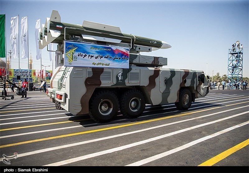 Iran Unveils New Military Hardware in Parade