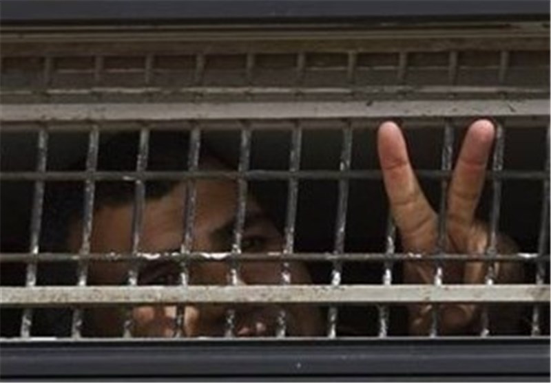 اضراب تحذیری لأسرى فلسطینیین فی سجون کیان الإرهاب الصهیونی