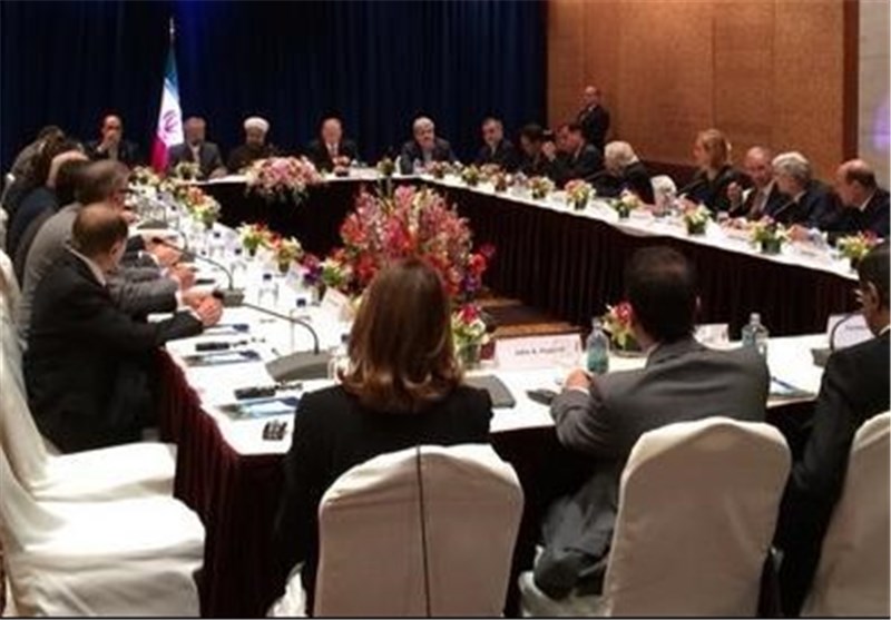 روحانی با جمعی از کارشناسان اقتصادی در نیویورک دیدار کرد