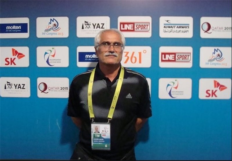 نصیری: تنها بازیکن قطری ایرانی‌الاصل است!