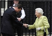 British PM to Apologize to Queen over Purring Gaffe