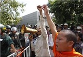 Cambodians Protest Australia Resettlement Deal