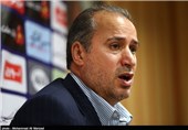 تاج: وزیر ورزش با جدیت مسائل فوتبال را دنبال می‌کند