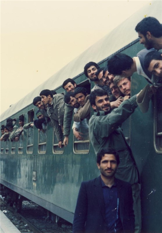 ثبت خاطرات ِ جنگ 3800 نفر از کارکنان نیروی انتظامی