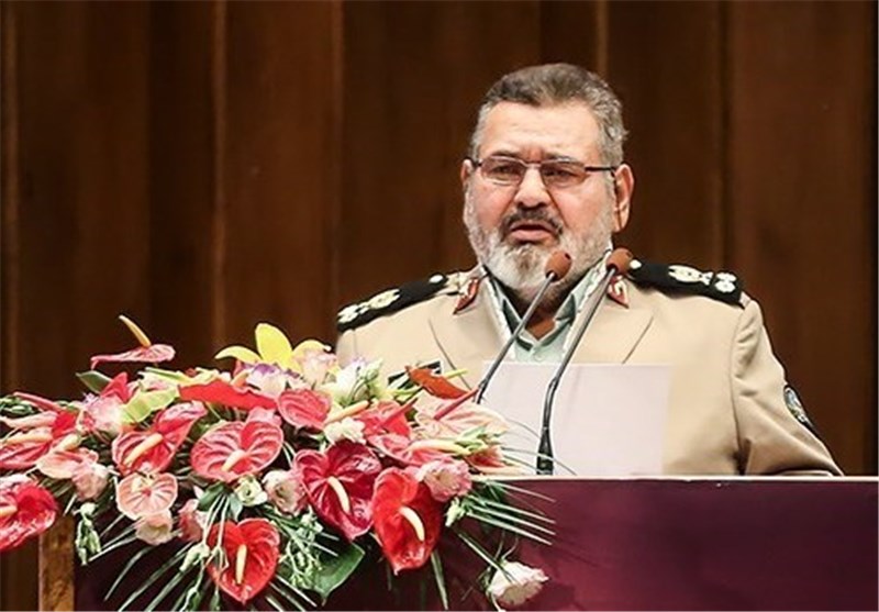 Iran’s Top Commander Lauds Russian President for Launching Anti-ISIL Campaign
