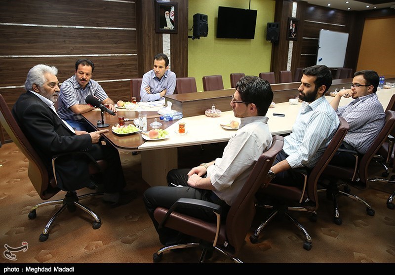 حضور حاج محمد نوروزی مداح اهل بیت در خبرگزاری تسنیم عکس خبری تسنیم Tasnim