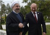 روحانی و پوتین در خصوص همکاری‌های نظامی ــ فنی و توافق هسته‌ای گفتگو می‌کنند