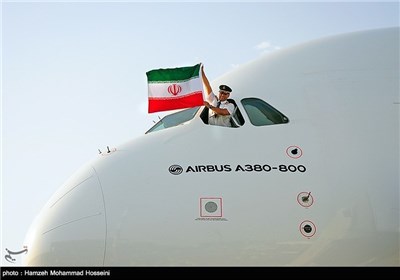 World’s Largest Passenger Plane Lands in Iran for First Time 