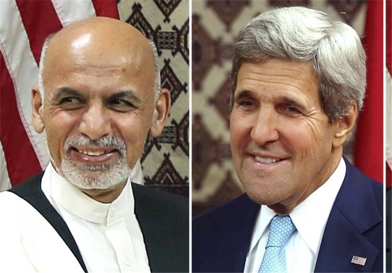 گفت‌وگوی تلفنی «کری» و «احمدزی»/وزیر امور خارجه آمریکا به افغانستان سفر می‌کند