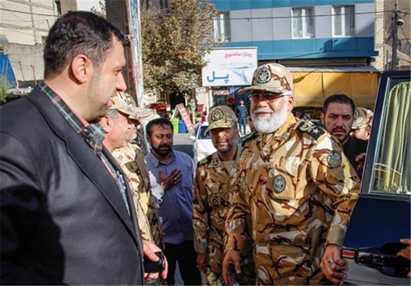 فیلم/ خوش و بش صمیمی جانشین جدید فرمانده کل ارتش با سربازان