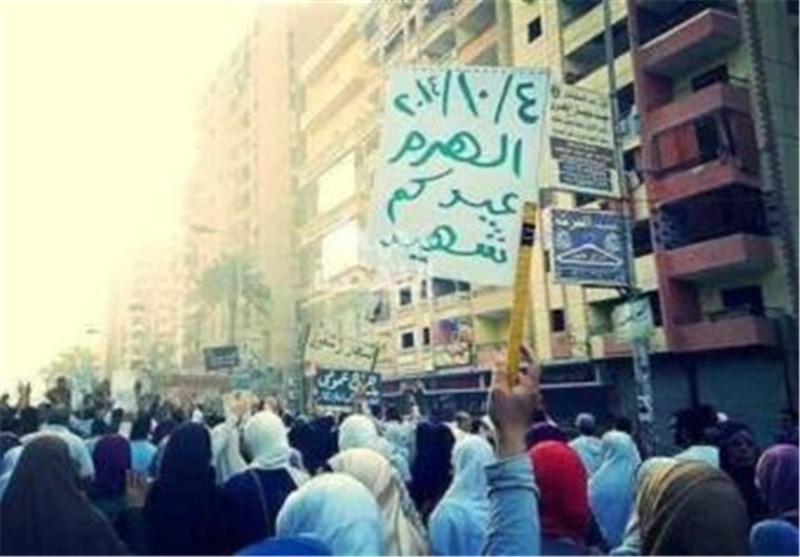تظاهرات طرفداران اخوان المسلمین مصر پس از اقامه نماز عید قربان