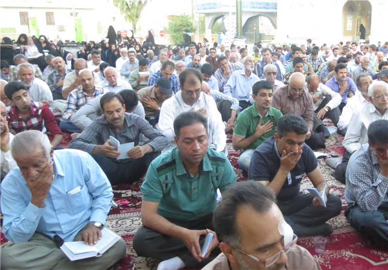 مراسم دعای عرفه در لارستان برگزار شد + تصاویر
