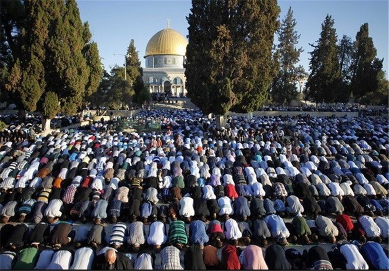 مسأله فلسطین و تمایز اسلام ناب از اسلام آمریکایى