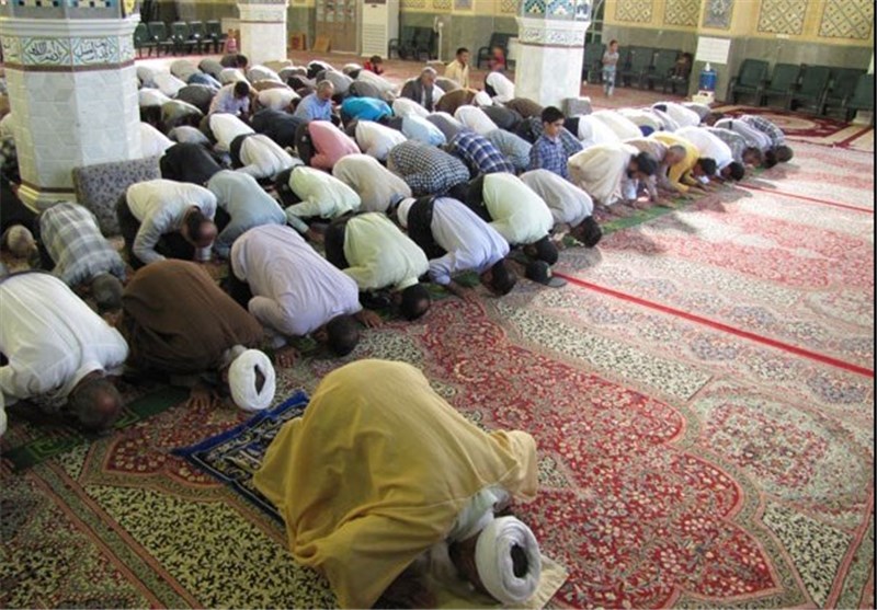 نماز عید سعید قربان در امامزادگان اردبیل اقامه می‌شو‌د